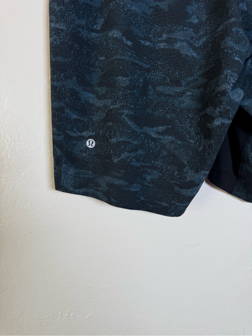 Lululemon T.H.E. Unlined Shorts - Picture 10 of 13
